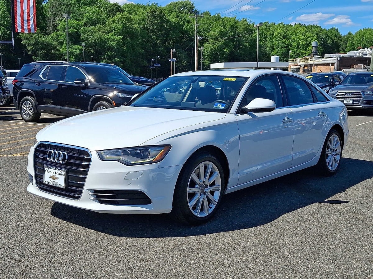 Why This Audi A6 2.0T Beats the Volvo XC60 | Jorge Valdivia