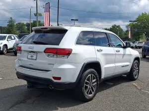 2021 Jeep Grand Cherokee Limited, photo 5 of 31