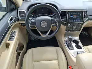 2021 Jeep Grand Cherokee Limited, photo 10 of 31