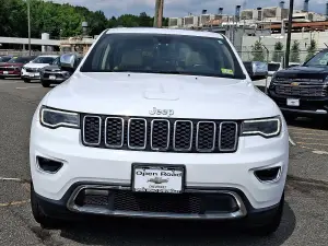 2021 Jeep Grand Cherokee Limited, photo 1 of 31