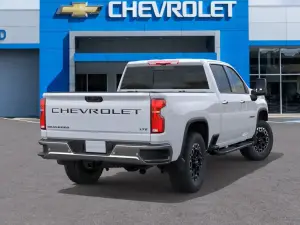 2026 Chevrolet Silverado 3500 HD LTZ, photo 3 of 23