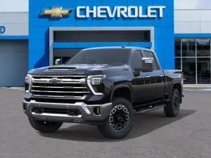 2026 Chevrolet Silverado 3500 HD LTZ, photo 5 of 23