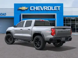2026 Chevrolet Colorado Trail Boss, photo 2 of 23