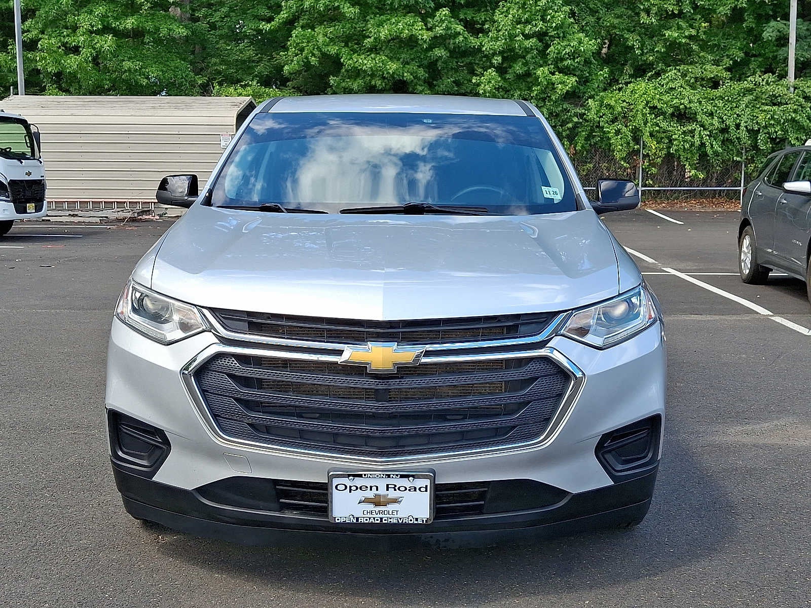 Is this 2021 Chevrolet Traverse LS the right used SUV to compare first?