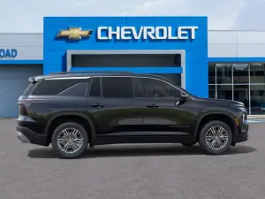 2027 Chevrolet Traverse LT, photo 4 of 23