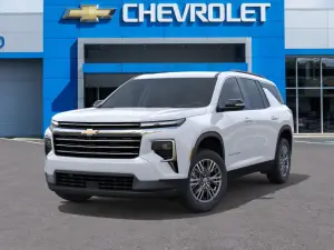 2027 Chevrolet Traverse LT, photo 5 of 23
