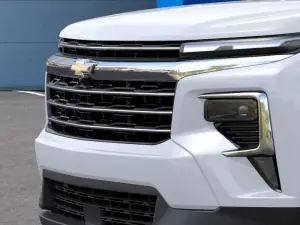 2027 Chevrolet Traverse LT, photo 12 of 23