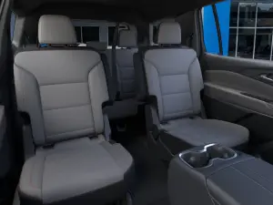 2027 Chevrolet Traverse LT, photo 16 of 23