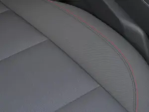 2027 Chevrolet Traverse LT, photo 20 of 23