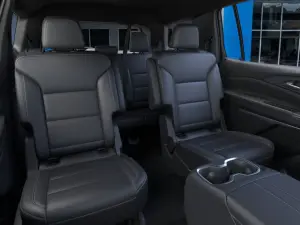 2027 Chevrolet Traverse LT, photo 16 of 23
