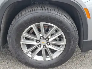 2023 Chevrolet Traverse LT Leather, photo 7 of 31