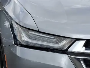 2023 Chevrolet Traverse LT Leather, photo 8 of 31