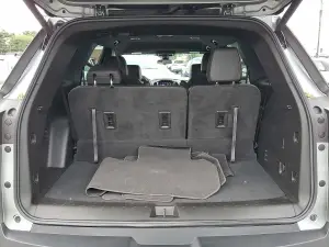 2023 Chevrolet Traverse LT Leather, photo 28 of 31