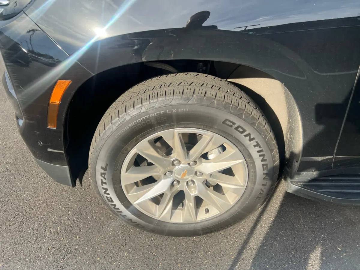 2025 Chevrolet Suburban Premier: is the mileage still worth it?
