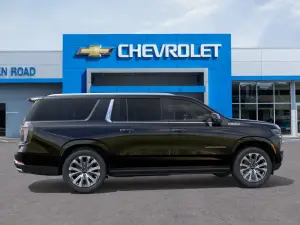 2026 Chevrolet Suburban High Country, photo 4 of 23