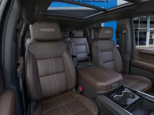2026 Chevrolet Suburban High Country, photo 15 of 23