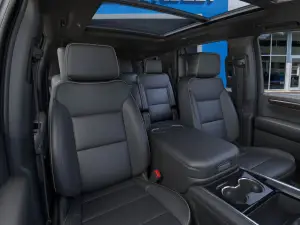 2025 Chevrolet Tahoe Premier, photo 15 of 23