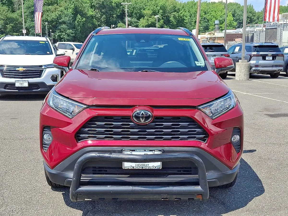 2021 Toyota RAV4 XLE: is this the right used one for you?