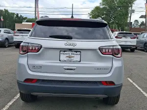 2024 Jeep Compass Limited 4x4, photo 4 of 30