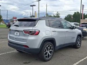 2024 Jeep Compass Limited 4x4, photo 5 of 30