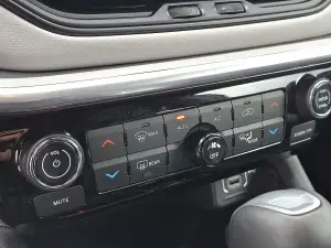 2024 Jeep Compass Limited 4x4, photo 14 of 30