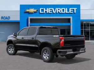 2026 Chevrolet Silverado 1500 LT, photo 2 of 23