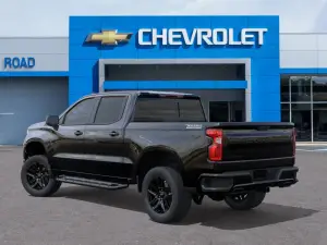 2026 Chevrolet Silverado 1500 LT Trail Boss, photo 2 of 23