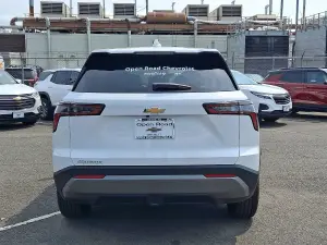 2026 Chevrolet Equinox LT, photo 4 of 30