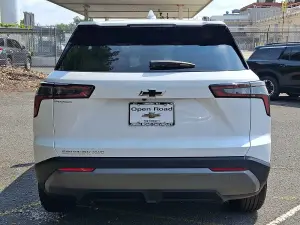 2026 Chevrolet Equinox LT, photo 4 of 29