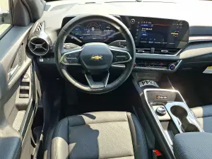 2026 Chevrolet Equinox LT, photo 10 of 29