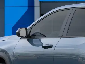 2027 Chevrolet Equinox LT, photo 11 of 23