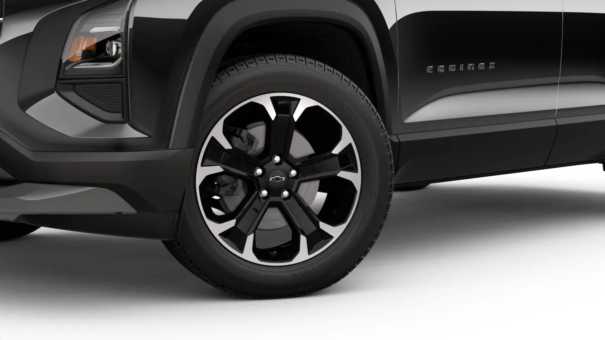 2027 Chevrolet Equinox LT, photo 3 of 5