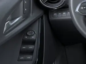 2027 Chevrolet Equinox LT, photo 21 of 23