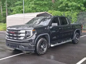 2024 GMC Sierra 1500 SLE, photo 2 of 29