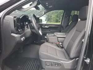 2024 GMC Sierra 1500 SLE, photo 12 of 29