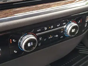 2024 GMC Sierra 1500 SLE, photo 14 of 29