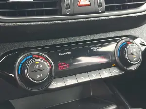 2023 Kia Forte GT-Line, photo 14 of 31