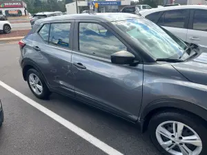 2025 Nissan Kicks Play, photo 3 of 29