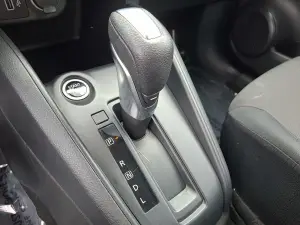 2025 Nissan Kicks Play, photo 13 of 29