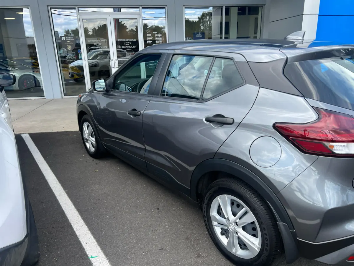 2025 Nissan Kicks Play S: are the safety alerts enough for you?