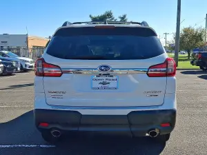 2022 Subaru Ascent Limited, photo 4 of 31