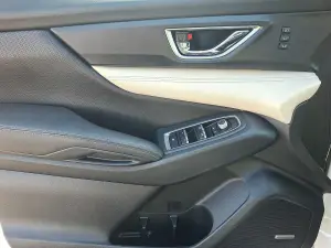 2022 Subaru Ascent Limited, photo 11 of 31