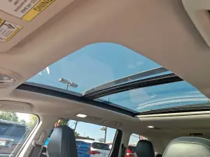 2022 Subaru Ascent Limited, photo 13 of 31