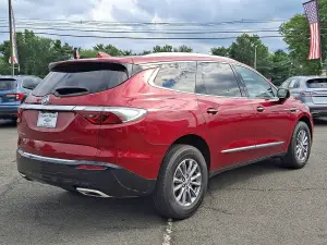 2023 Buick Enclave Essence, photo 5 of 29