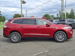 2023 Buick Enclave Essence, photo 6 of 29