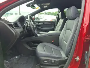 2023 Buick Enclave Essence, photo 12 of 29