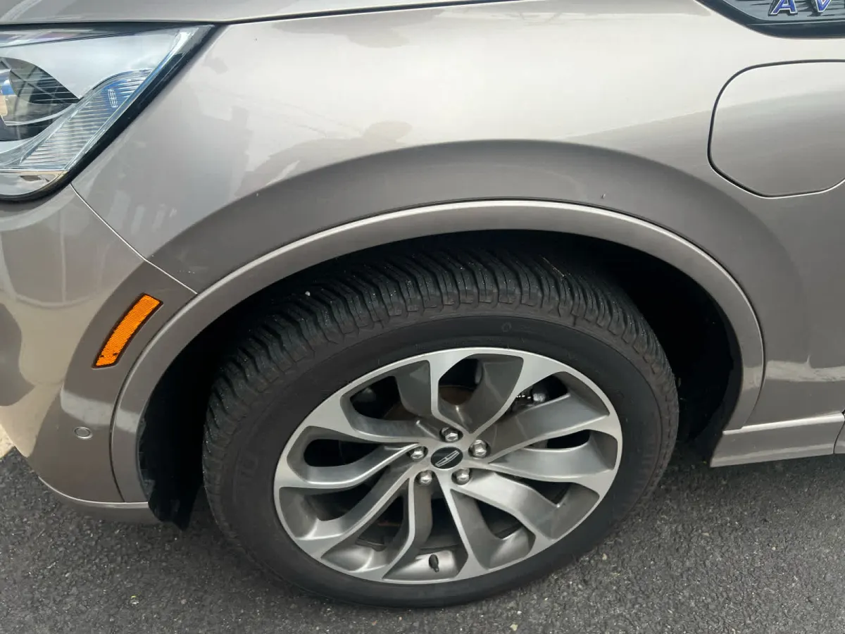 2021 Lincoln Aviator Grand Touring: is AWD enough for you?