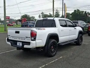 2017 Toyota Tacoma TRD Pro, photo 5 of 30