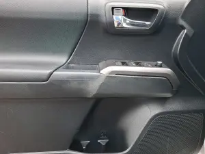 2017 Toyota Tacoma TRD Pro, photo 11 of 30