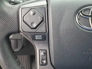 2017 Toyota Tacoma TRD Pro, photo 19 of 30